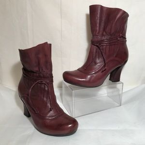 earthies ankle boots
